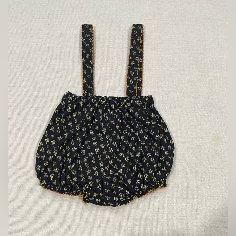 Caramel Dunlin Baby Romper Black/Yellow Small Floral Size 2T NWOT - Picture 2 of 7